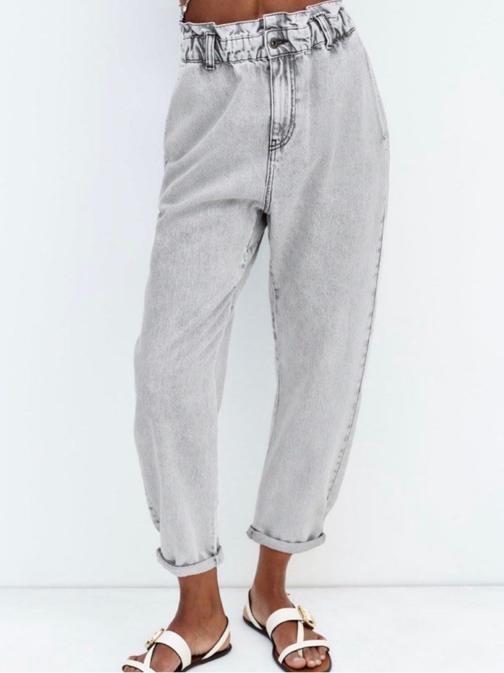 Zara High Waist Paperbag Jeans in Light Gray